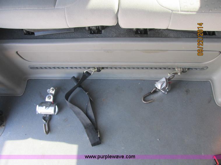 image for item J2460 2008 Chevrolet Uplander Cargo Braun van