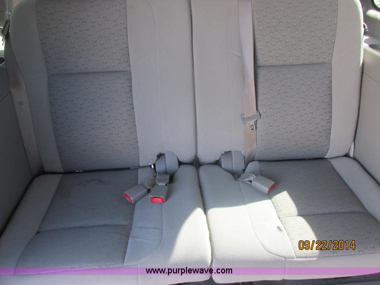 image for item J2460 2008 Chevrolet Uplander Cargo Braun van