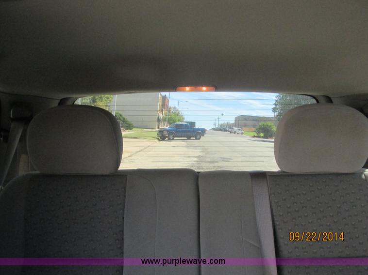 image for item J2460 2008 Chevrolet Uplander Cargo Braun van