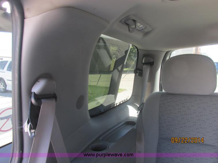 image for item J2460 2008 Chevrolet Uplander Cargo Braun van