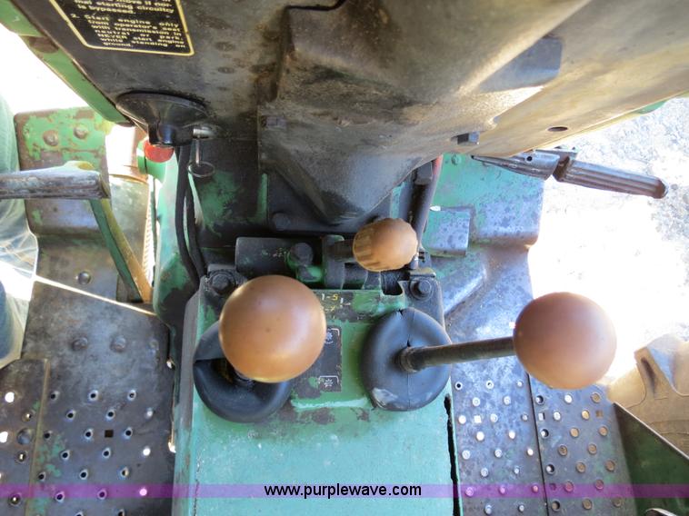 image for item B4823 1974 John Deere 2030 tractor