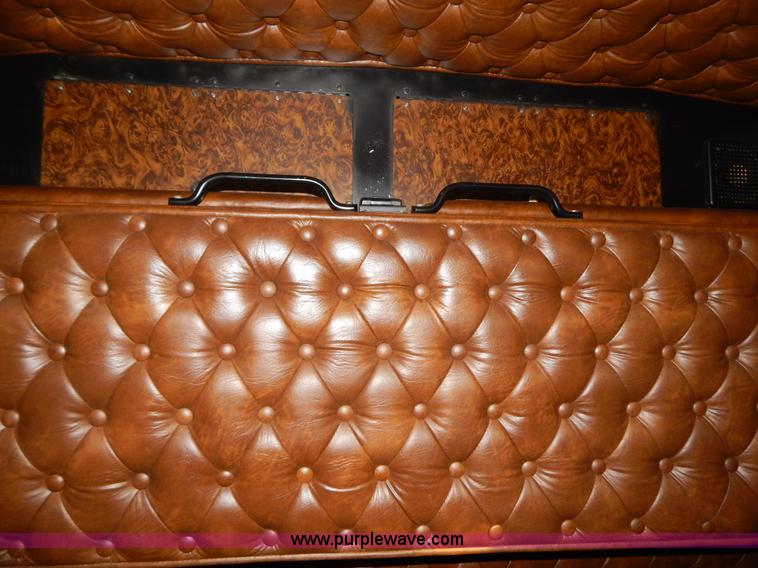 image for item B4825 1994 Kenworth W900B semi truck