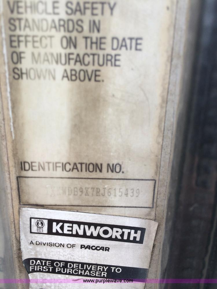 image for item B4825 1994 Kenworth W900B semi truck