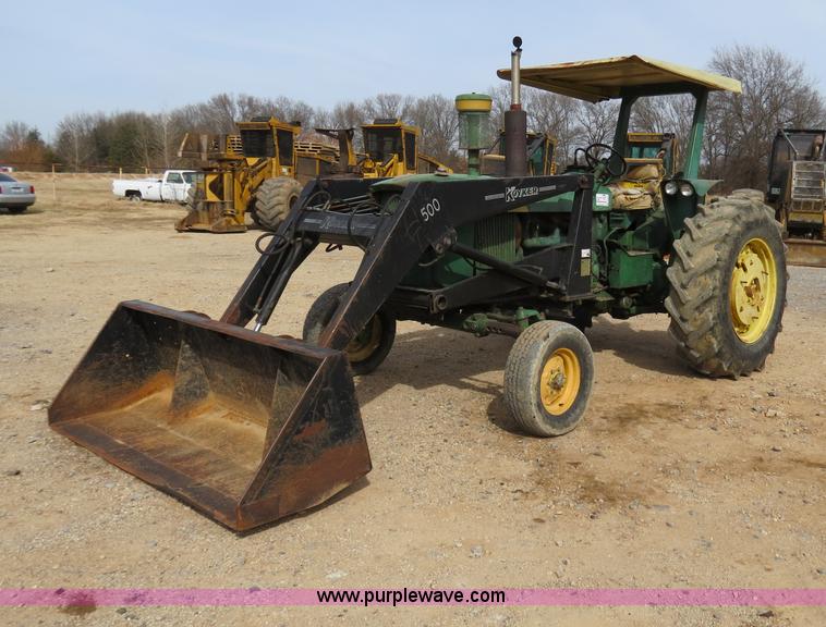 image for item B4826 1967 John Deere 4020 tractor