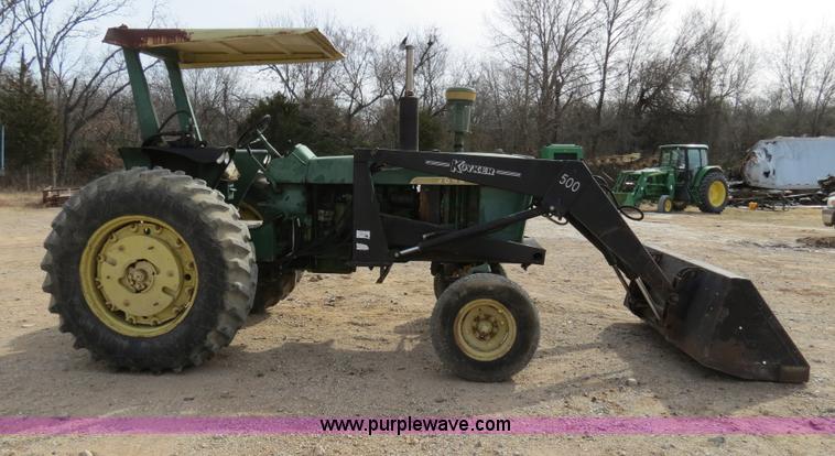 image for item B4826 1967 John Deere 4020 tractor