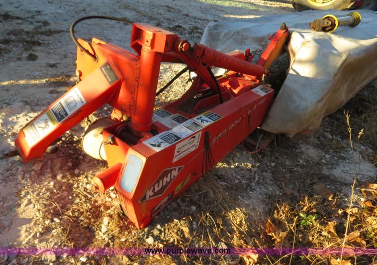 image for item B4827 Kuhn GMD800-GIIHD disc mower