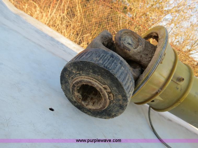 image for item B4827 Kuhn GMD800-GIIHD disc mower