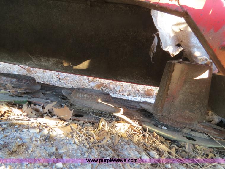 image for item B4827 Kuhn GMD800-GIIHD disc mower