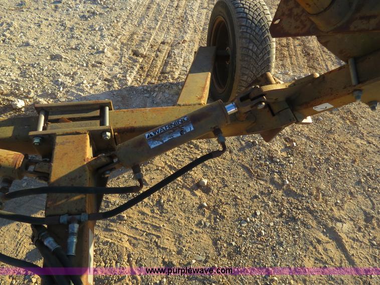 image for item B4833 M&W ER10 wheel rake