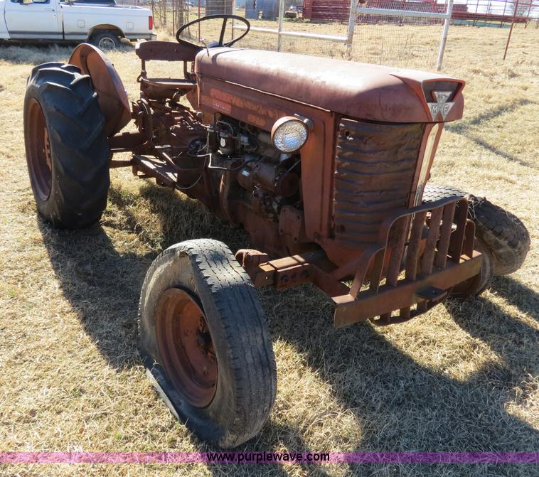 image for item B4835 1962 Massey-Ferguson 50 tractor