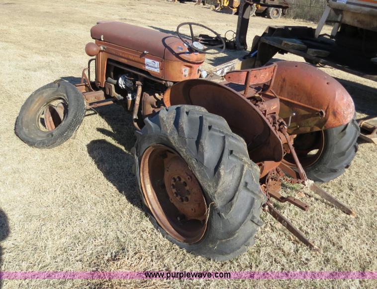 image for item B4835 1962 Massey-Ferguson 50 tractor