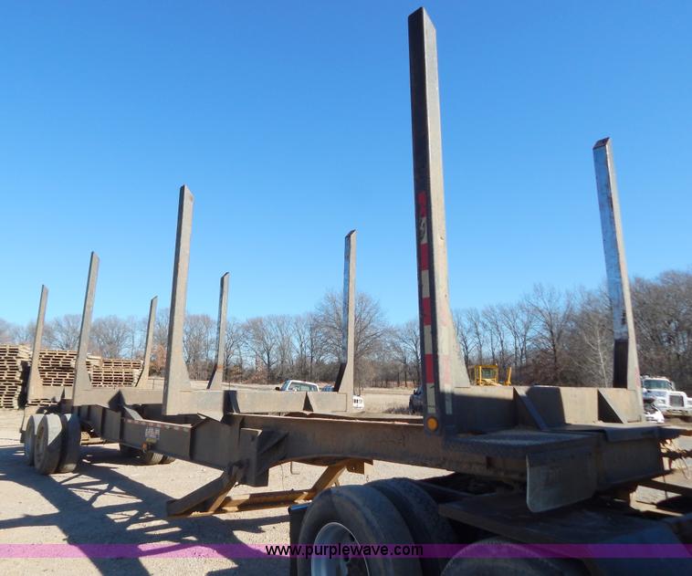 image for item B4837 2001 Pitts LT-40-8-L log trailer