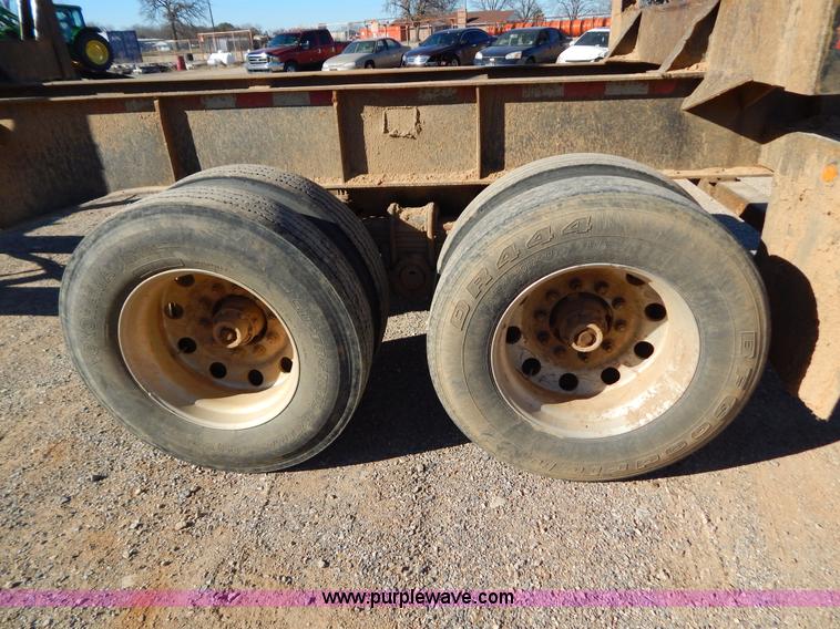 image for item B4837 2001 Pitts LT-40-8-L log trailer