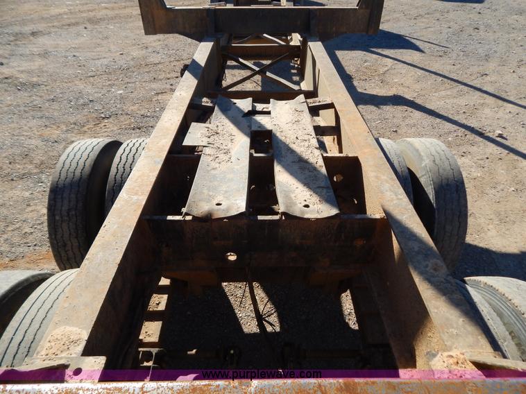 image for item B4837 2001 Pitts LT-40-8-L log trailer
