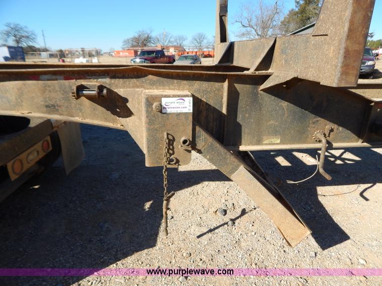 image for item B4837 2001 Pitts LT-40-8-L log trailer
