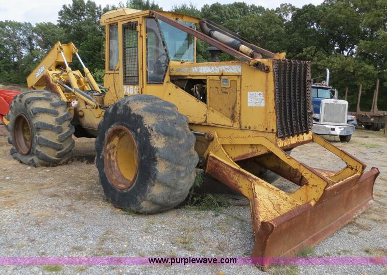 image for item B4840 1997 John Deere 748G skidder