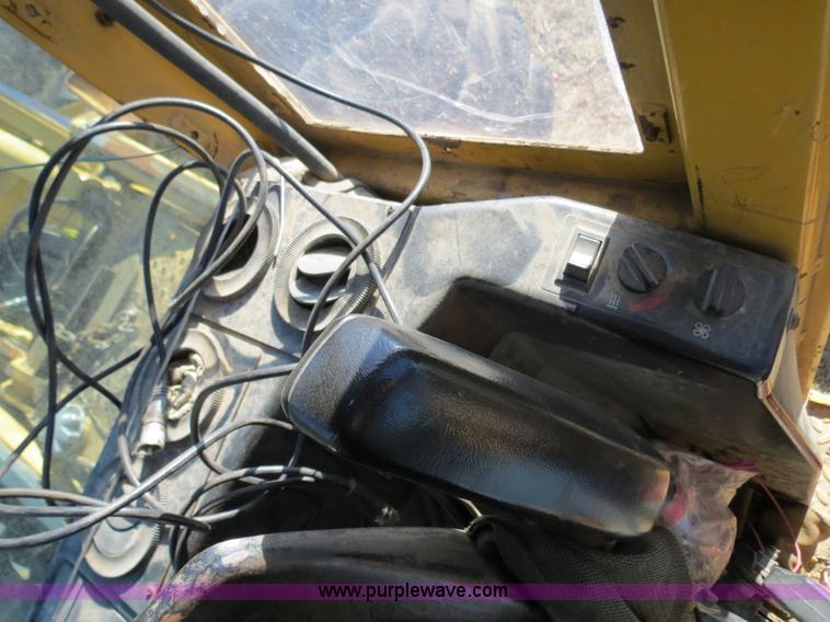 image for item B4840 1997 John Deere 748G skidder