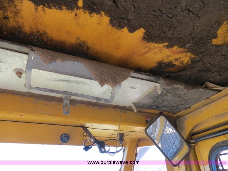 image for item B4840 1997 John Deere 748G skidder