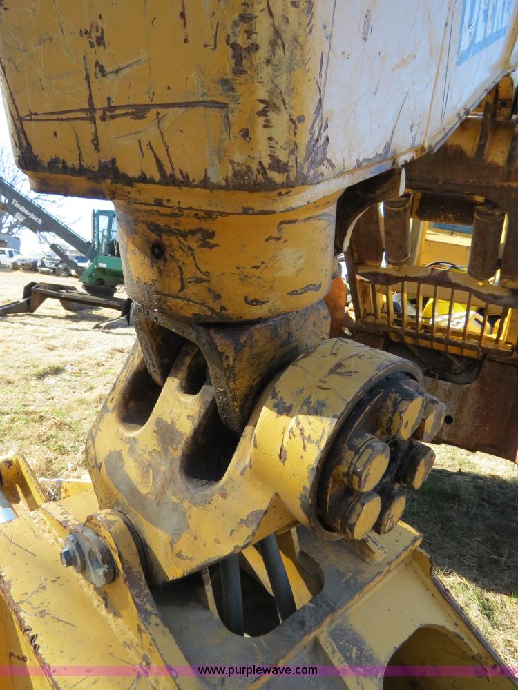 image for item B4840 1997 John Deere 748G skidder