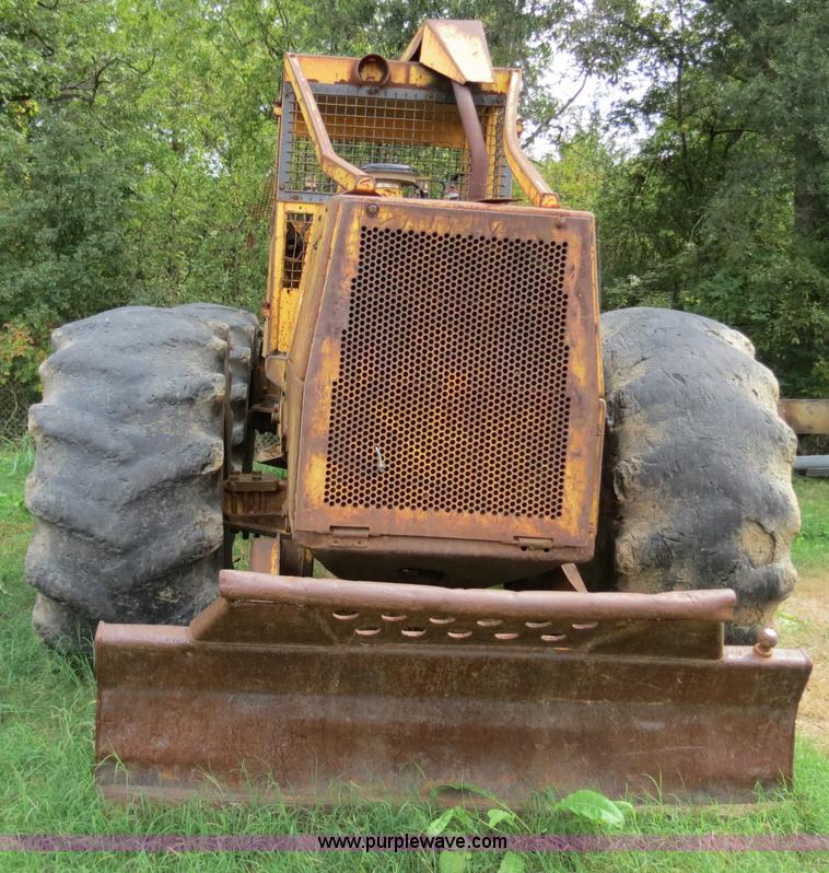 image for item B4841 1990 Clark Ranger F67GR skidder