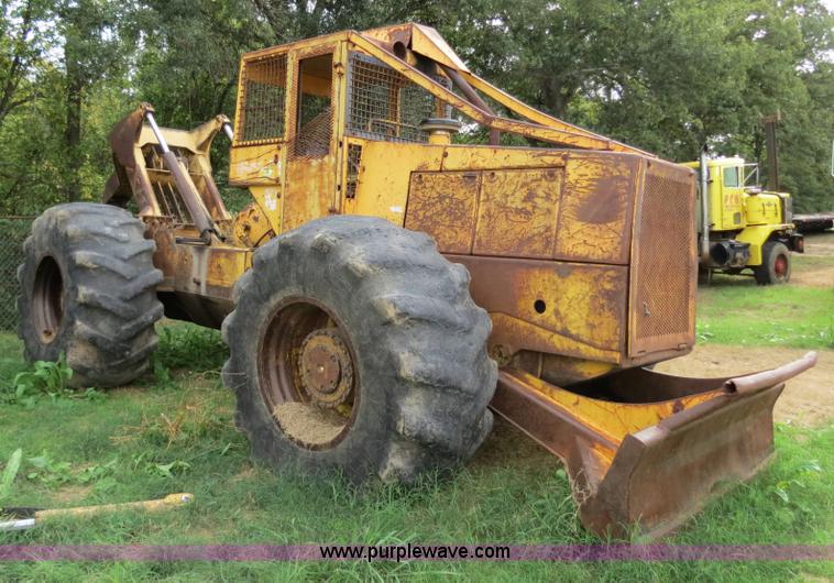 image for item B4841 1990 Clark Ranger F67GR skidder