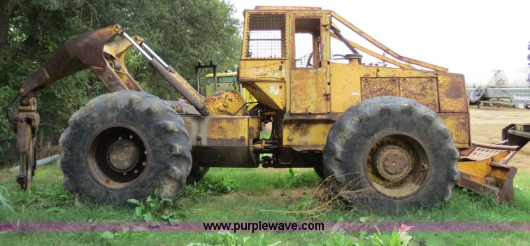image for item B4841 1990 Clark Ranger F67GR skidder