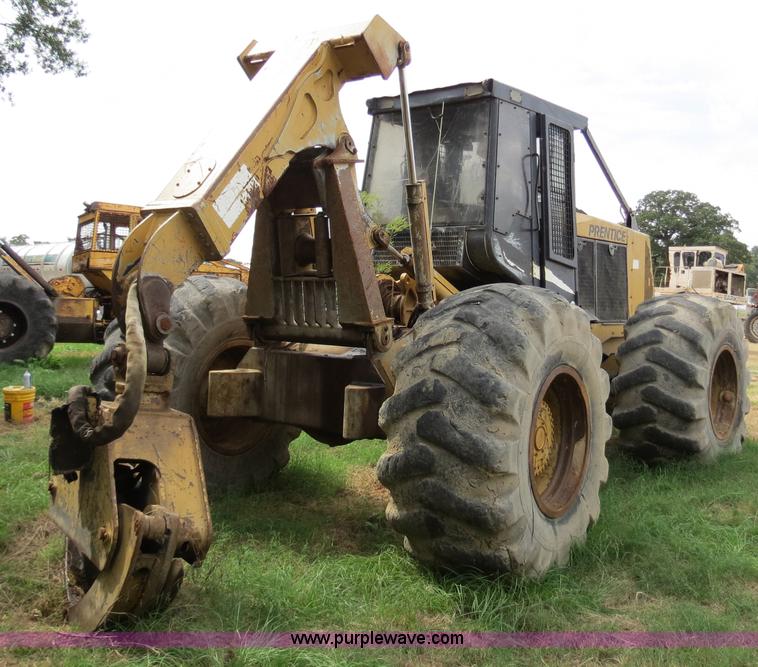 image for item B4843 2003 Prentice 490 skidder