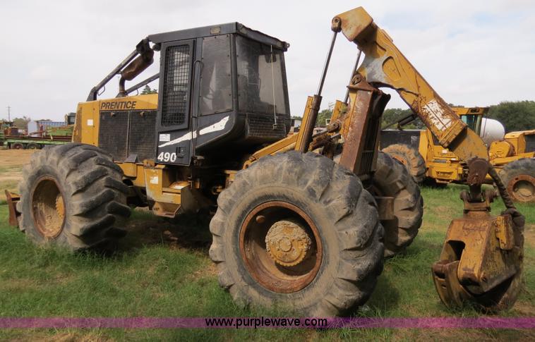 image for item B4843 2003 Prentice 490 skidder