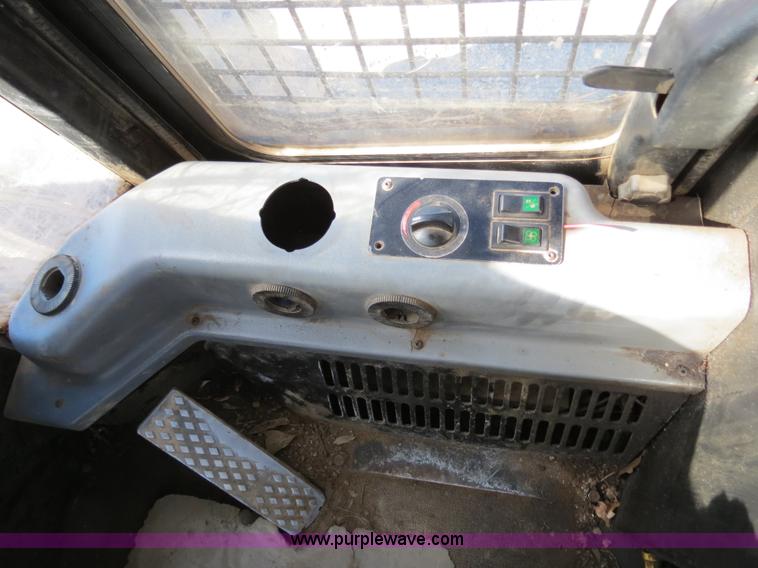 image for item B4843 2003 Prentice 490 skidder