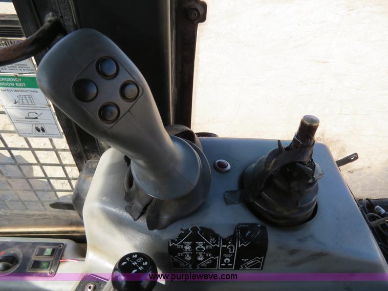 image for item B4843 2003 Prentice 490 skidder