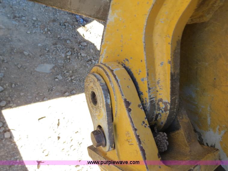 image for item B4843 2003 Prentice 490 skidder