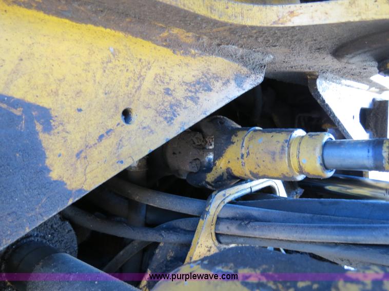 image for item B4843 2003 Prentice 490 skidder