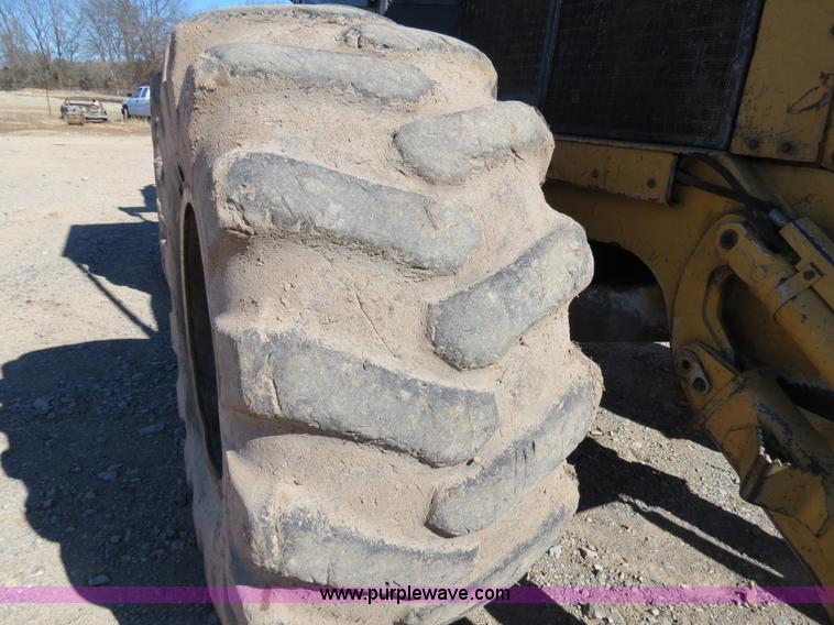 image for item B4843 2003 Prentice 490 skidder