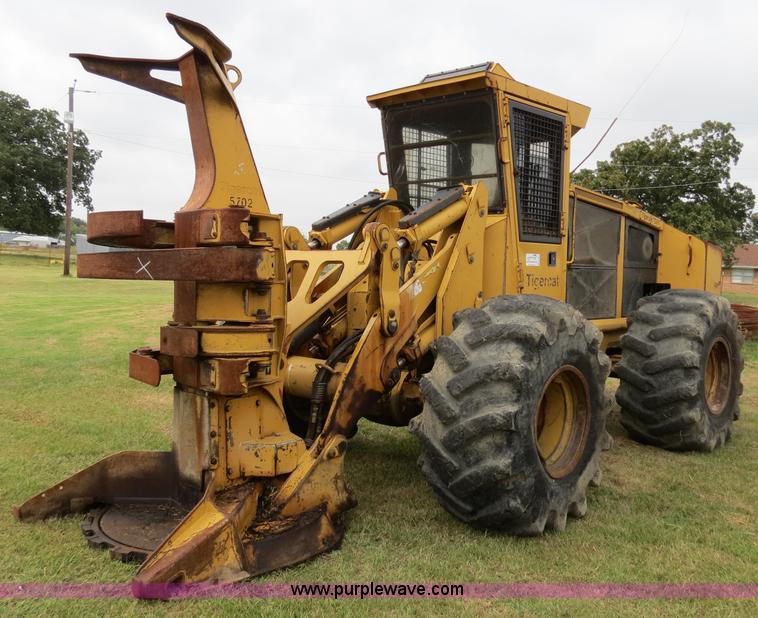image for item B4844 2004 Tigercat 724D feller buncher