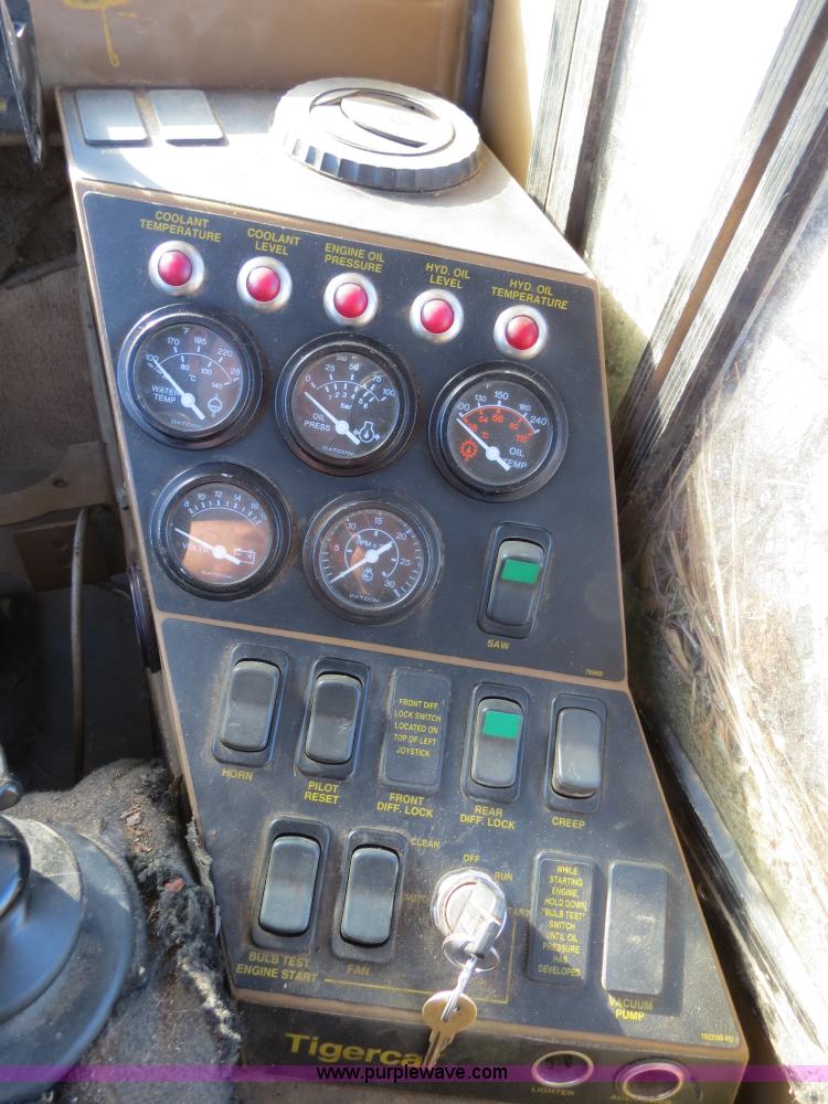 image for item B4844 2004 Tigercat 724D feller buncher