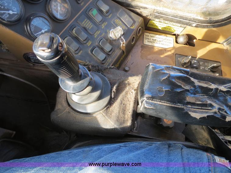 image for item B4844 2004 Tigercat 724D feller buncher