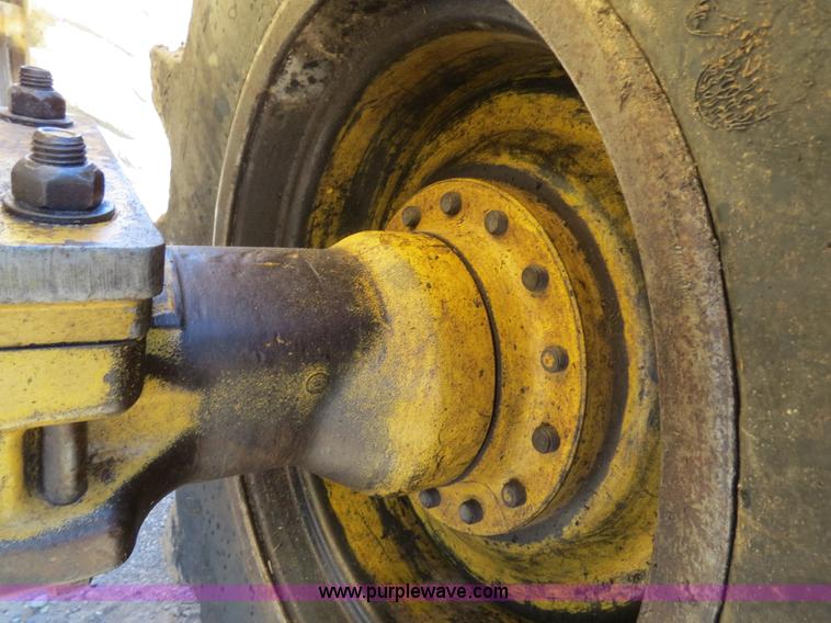 image for item B4844 2004 Tigercat 724D feller buncher