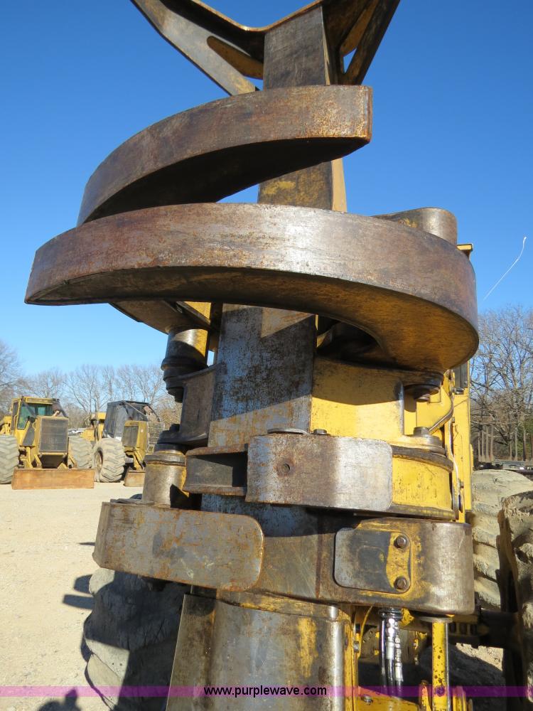 image for item B4844 2004 Tigercat 724D feller buncher