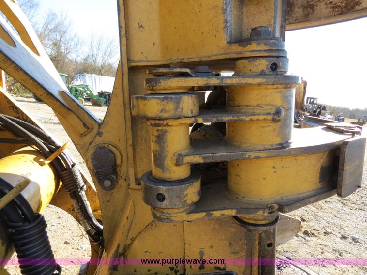 image for item B4844 2004 Tigercat 724D feller buncher