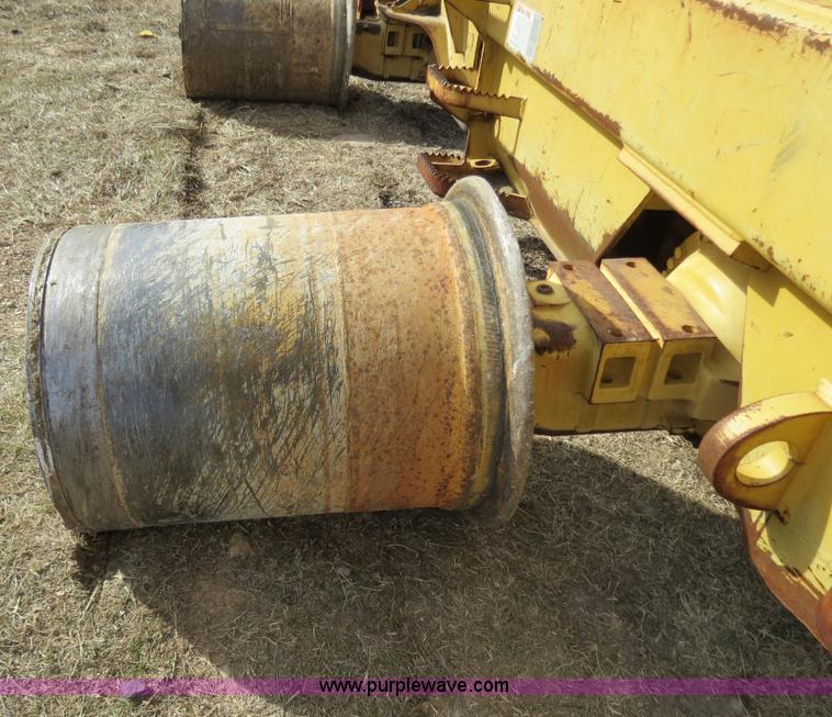 image for item B4846 1996 Timberking TK380 feller buncher