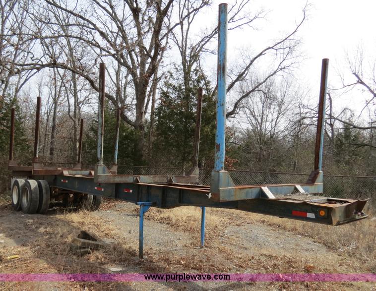 image for item B4847 1981 Lufkin four bunk log trailer