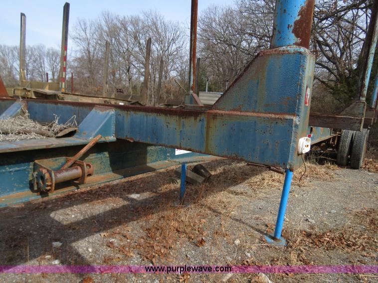 image for item B4847 1981 Lufkin four bunk log trailer