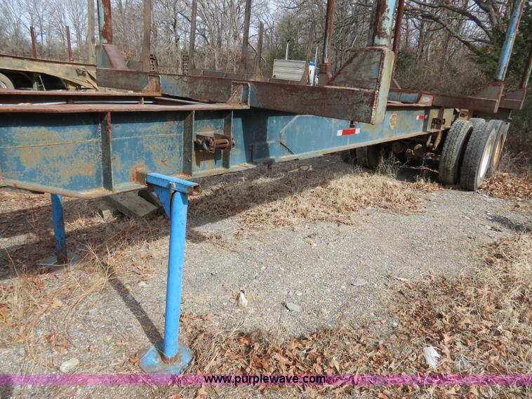 image for item B4847 1981 Lufkin four bunk log trailer