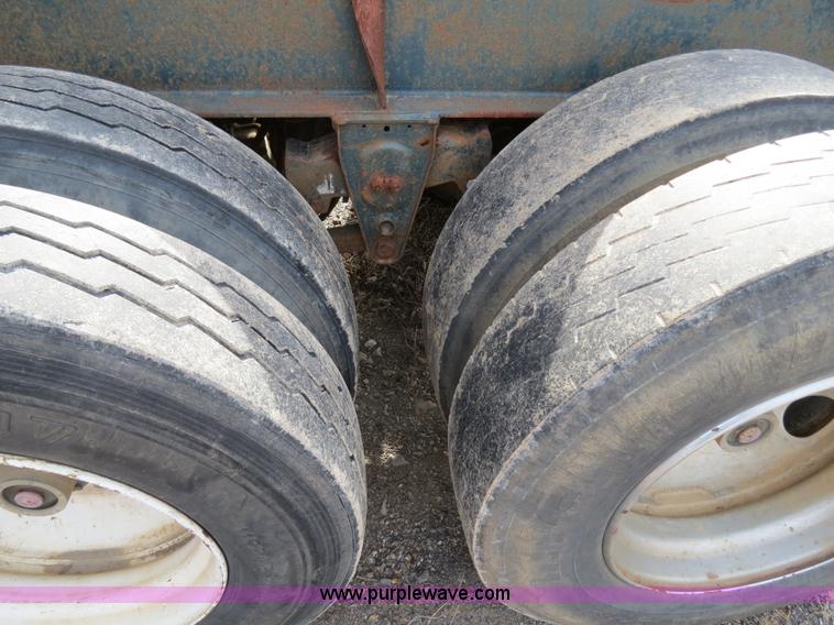 image for item B4847 1981 Lufkin four bunk log trailer