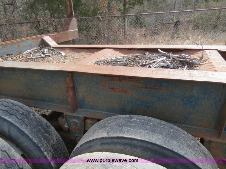 image for item B4847 1981 Lufkin four bunk log trailer