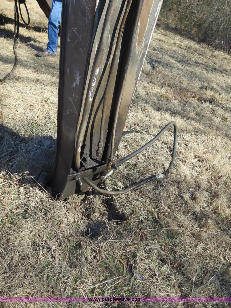 image for item B4856 1999 Barko 225 knuckleboom loader