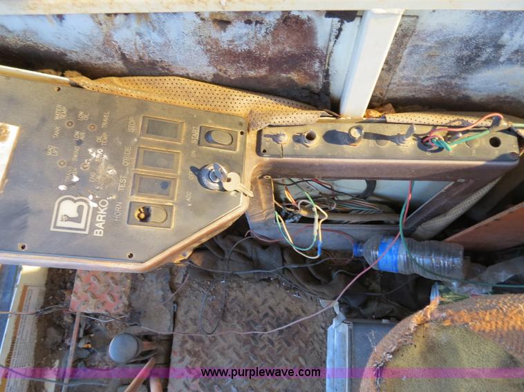 image for item B4857 1994 Barko 160B knuckleboom loader