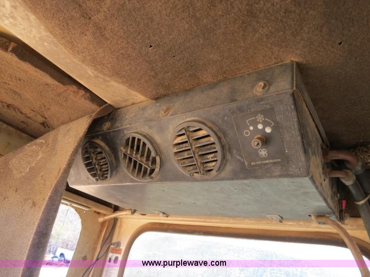 image for item B4858 1997 Barko 160C knuckleboom loader