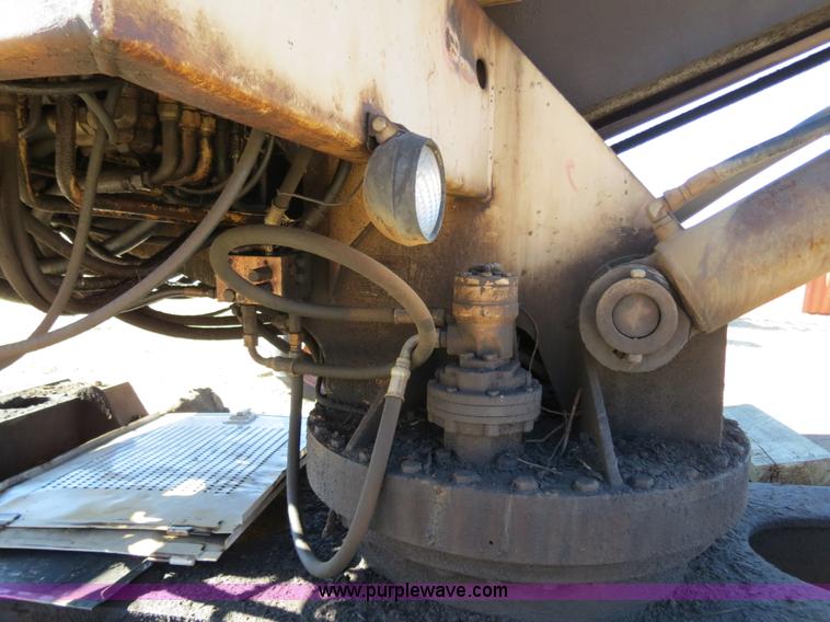 image for item B4858 1997 Barko 160C knuckleboom loader