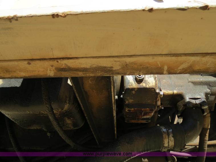 image for item B4858 1997 Barko 160C knuckleboom loader